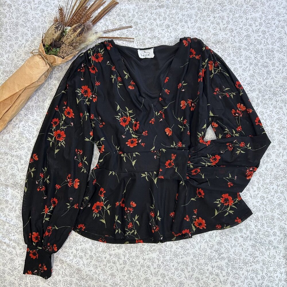 Ember Floral Boho Flowy Blouse Size Medium